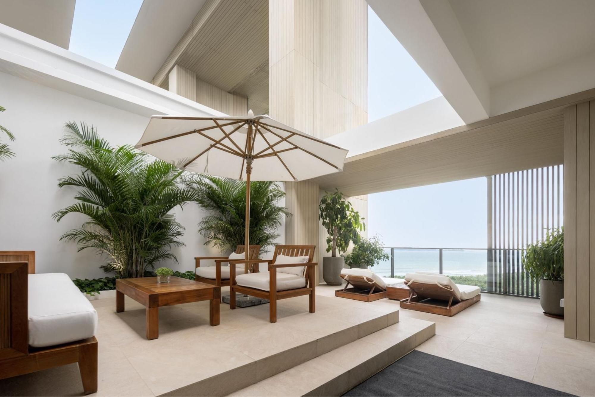 The Sanya Edition Exterior photo